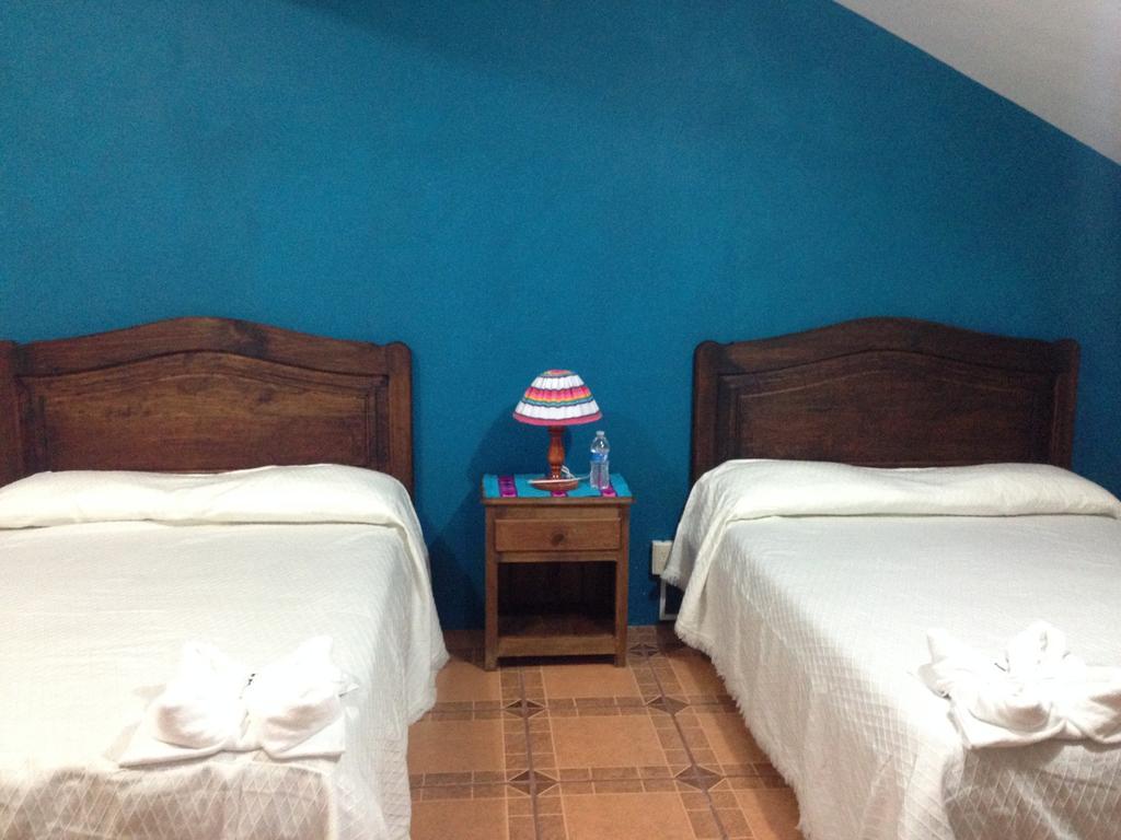 Hotel Posada Las Rosas San Cristóbal de Las Casas Cameră foto